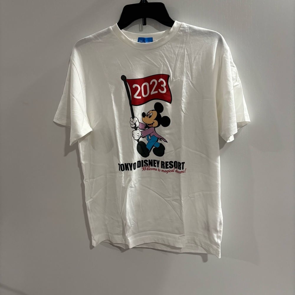 Tokyo Disney Resort Mickey Mouse white t-shirt #disneyland #mickeymouse